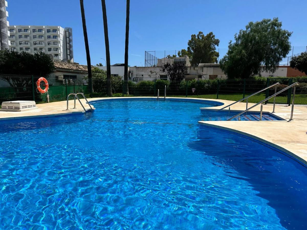 Apartamento La Carihuela A 2 Minutos De La Playa Torremolinos Buitenkant foto