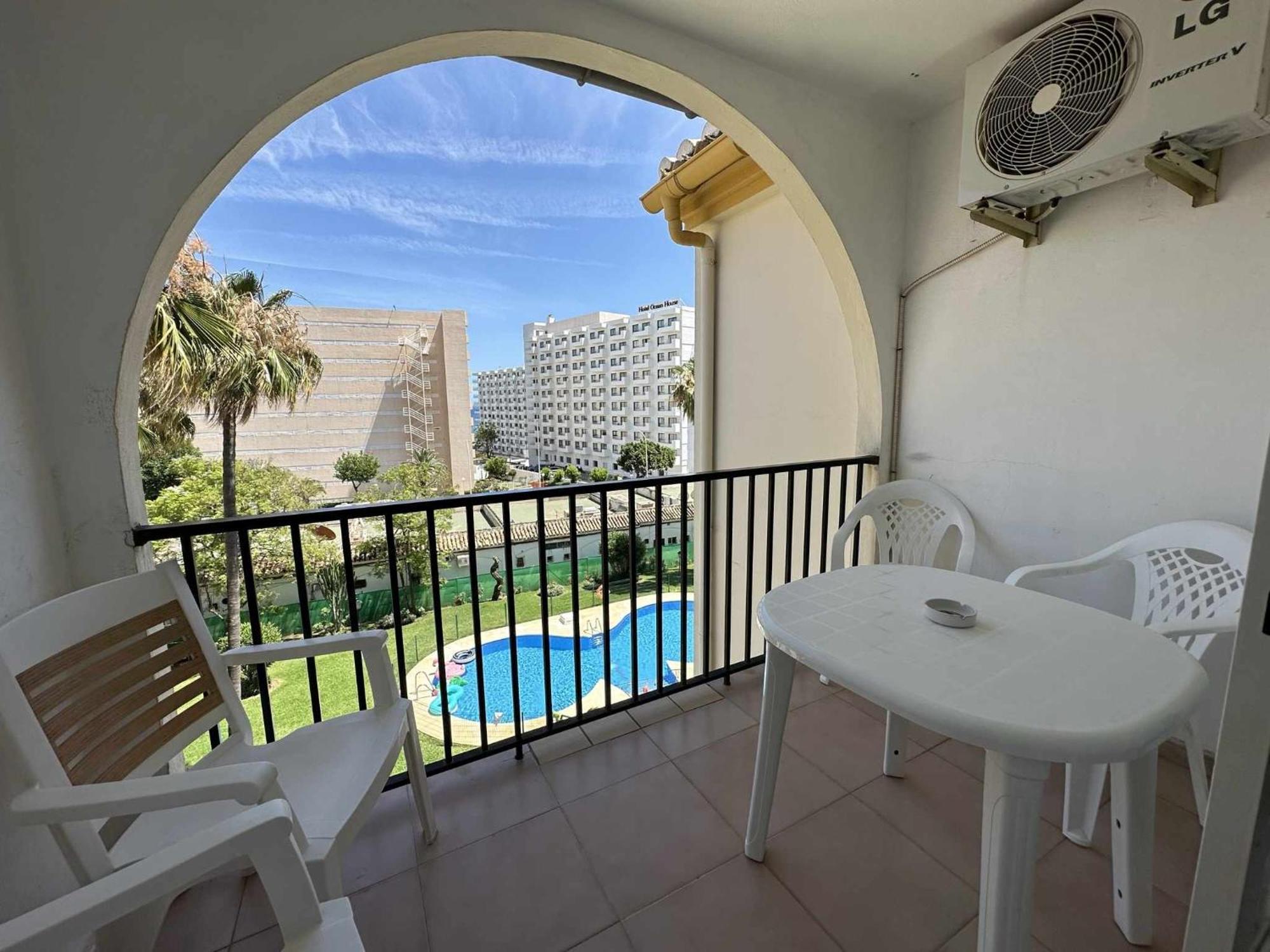 Apartamento La Carihuela A 2 Minutos De La Playa Torremolinos Buitenkant foto